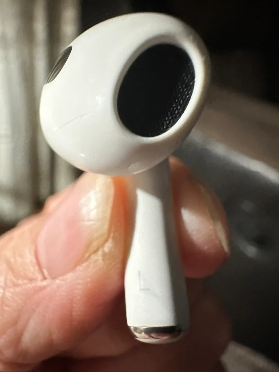 Apple AirPods (3rd generation) image indicator(5)