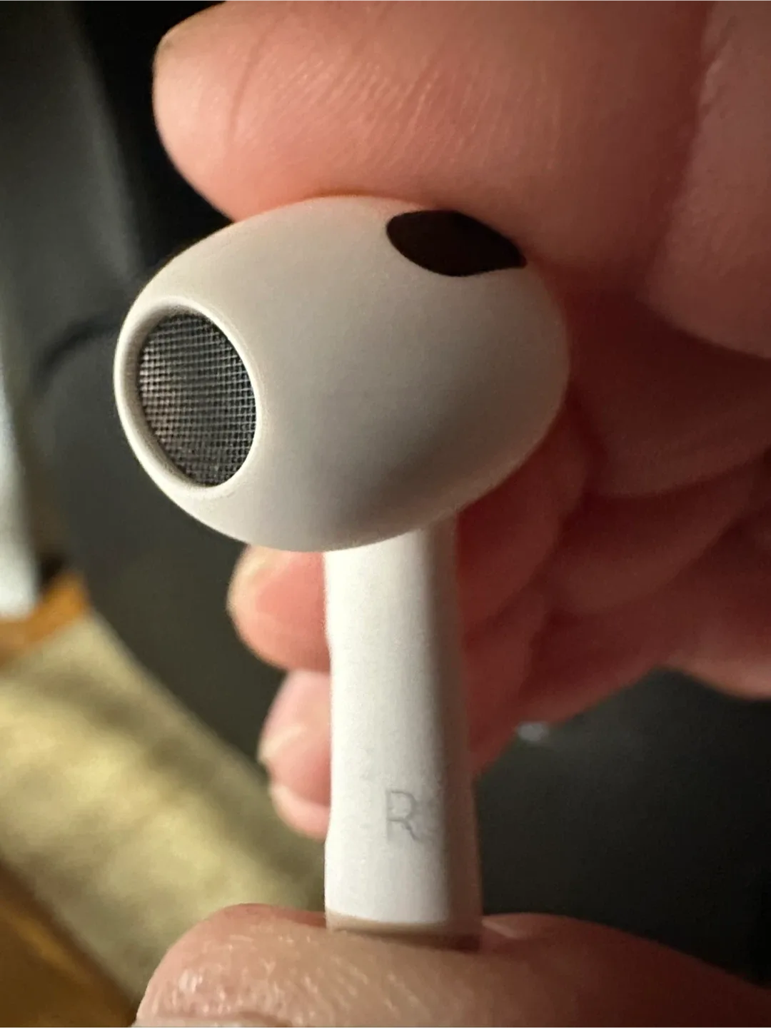 Apple AirPods (3rd generation) image indicator(6)