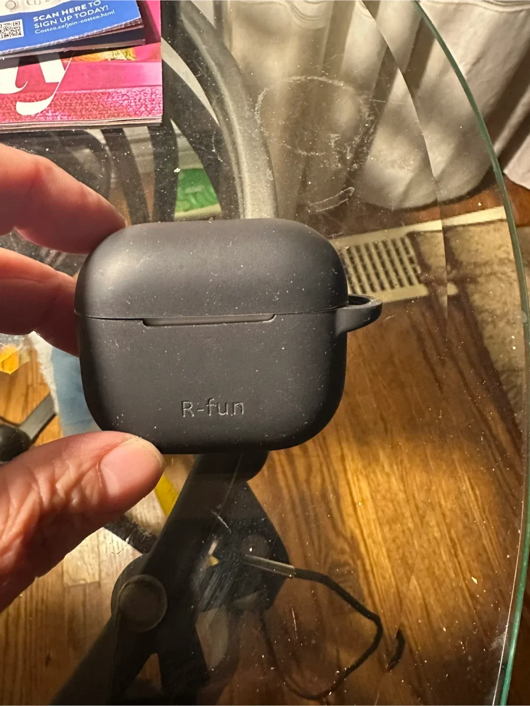 Apple AirPods (3rd generation) image indicator(2)