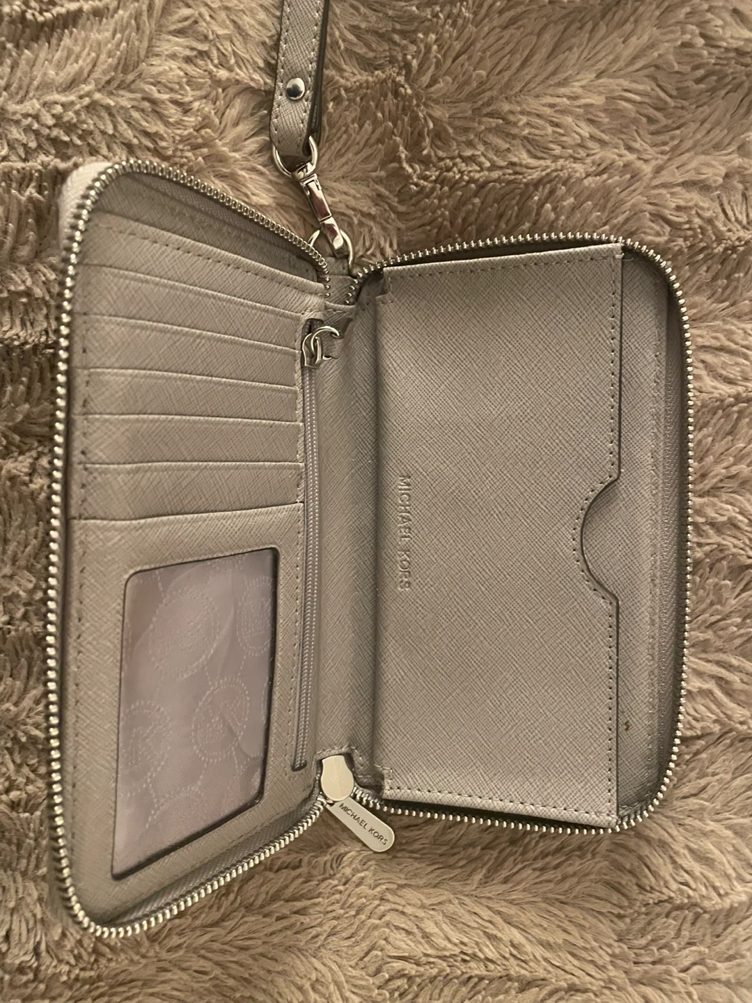 Michael Kors Wristlet Wallet - Grey - photo 3