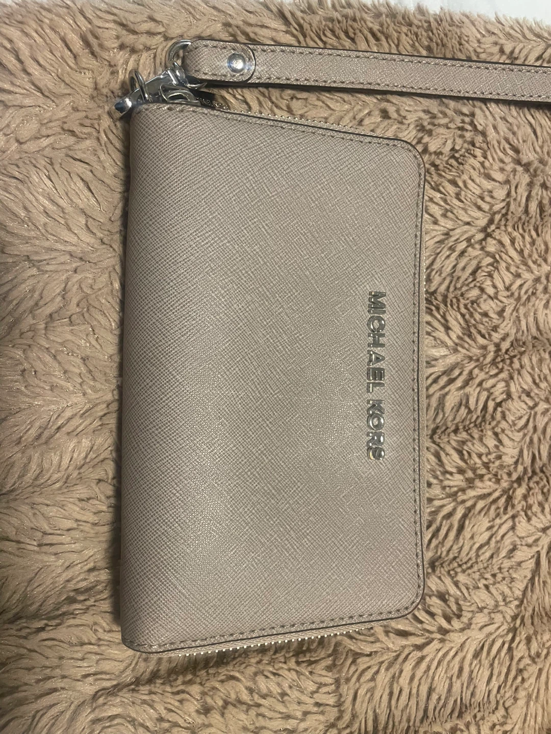Michael Kors Wristlet Wallet - Grey - photo 2