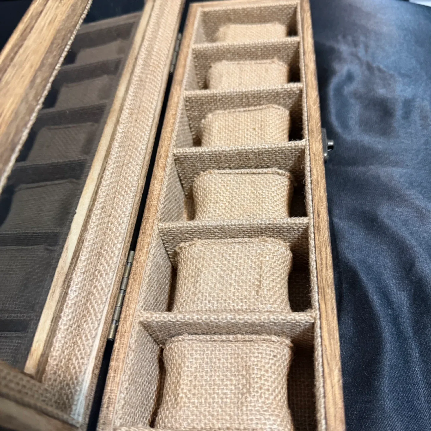Wooden 6 Watch Display Box image indicator(4)