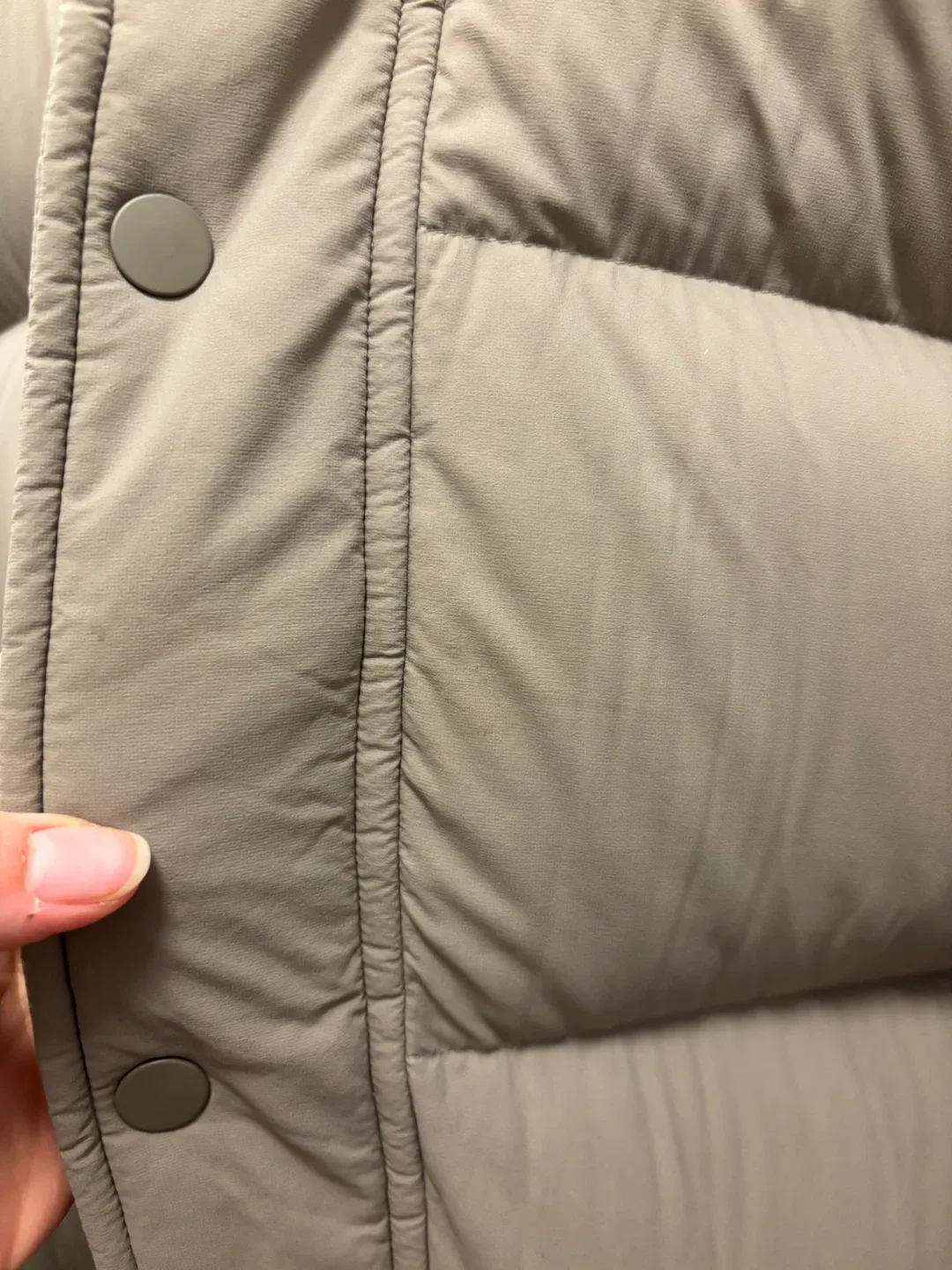 Aritzia Tna Super Puff Mid Length - XS Modern Taupe image indicator(8)