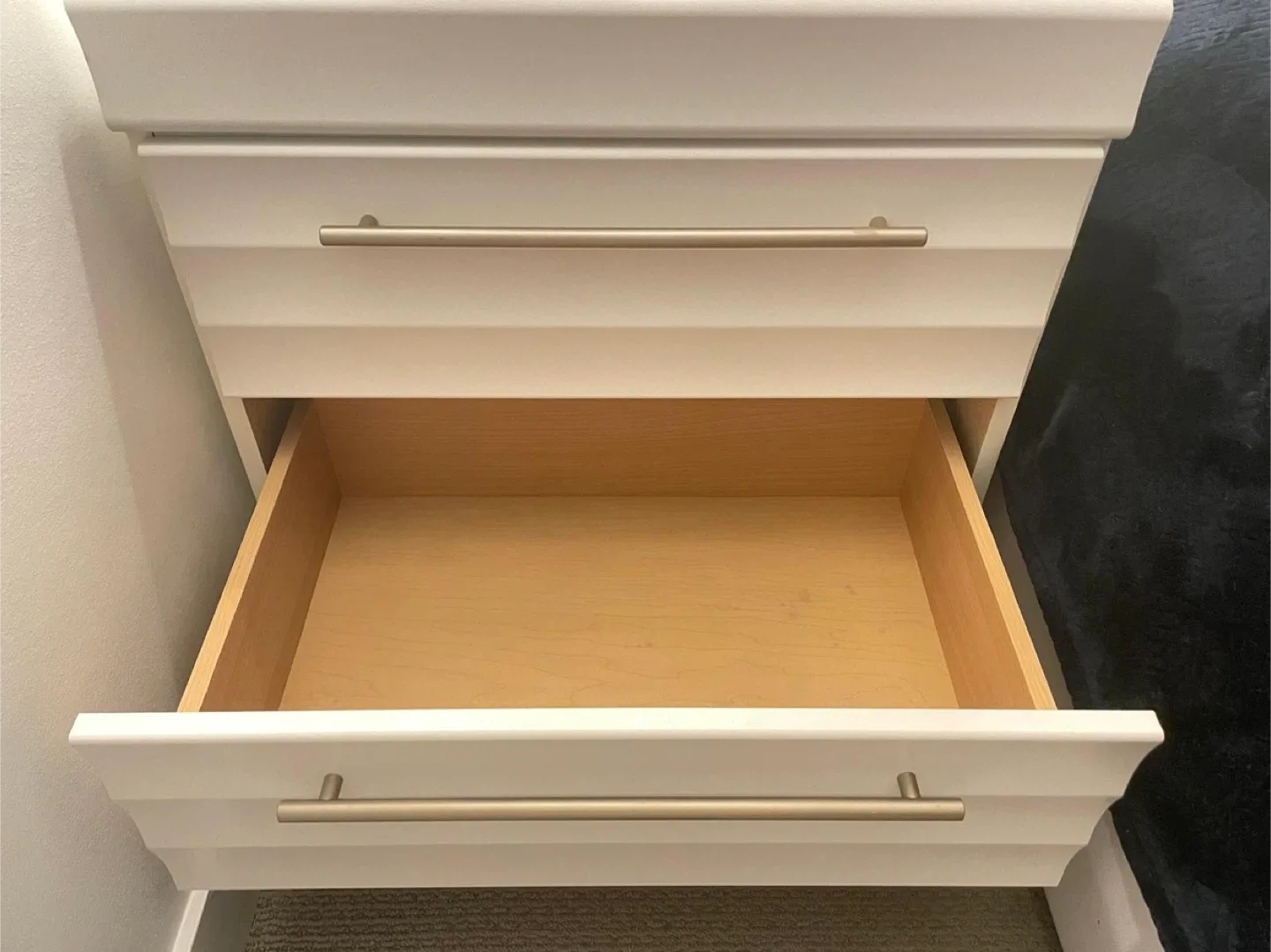 White Dresser and Nightstands Set image indicator(2)