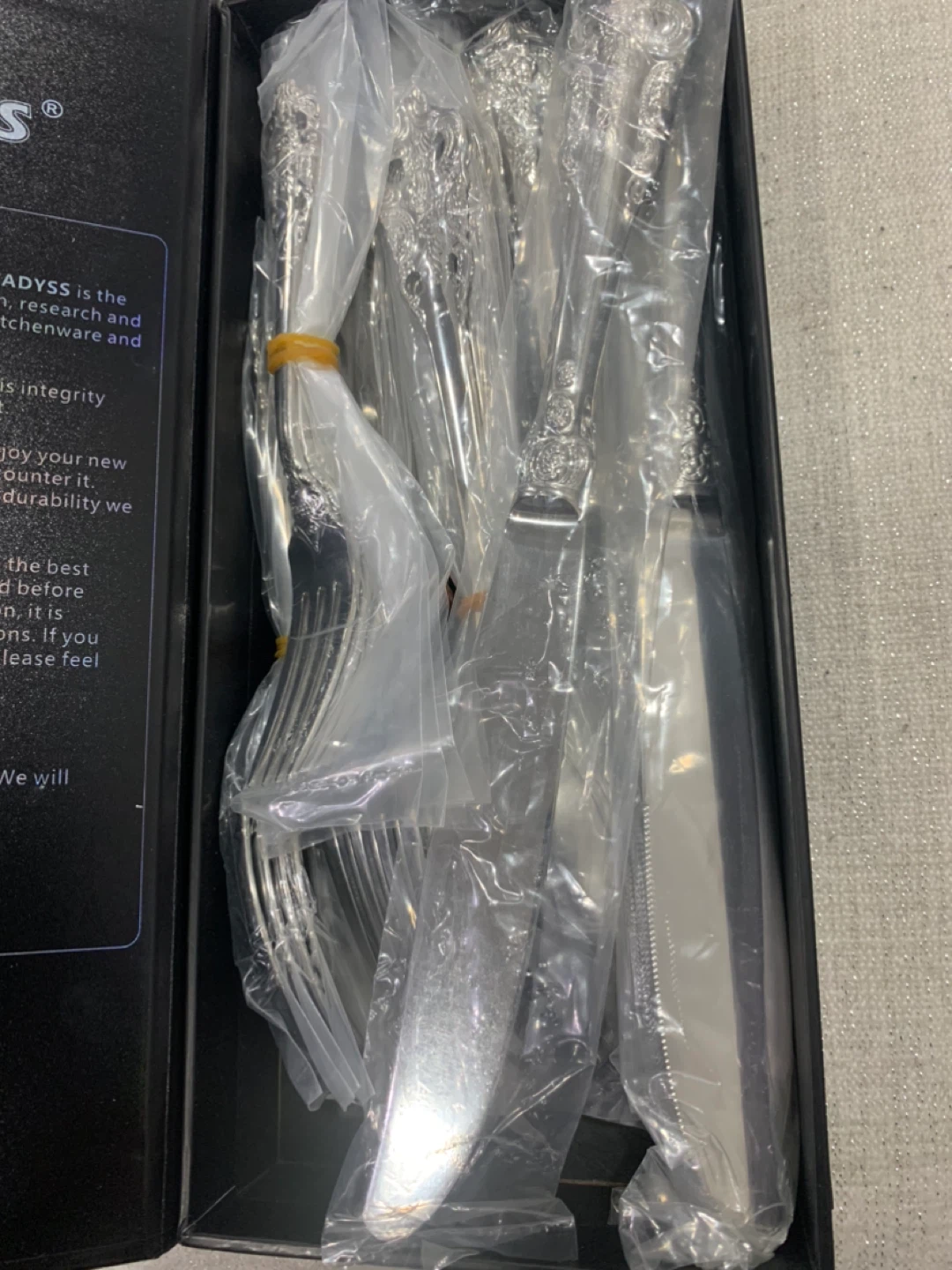 New CADYSS 20-Piece Stainless Steel Silverware Set - photo 4