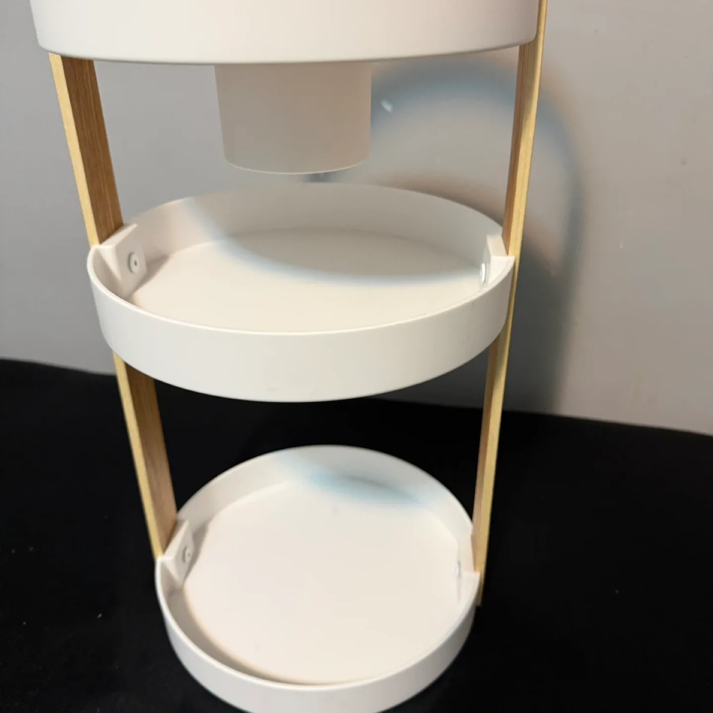 White 3-Tier Cosmetics/Skincare Stand image indicator(4)