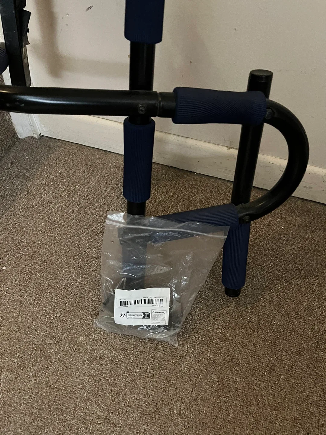 Pull-Up Bar Chin-Up Doorway Trainer image indicator(5)