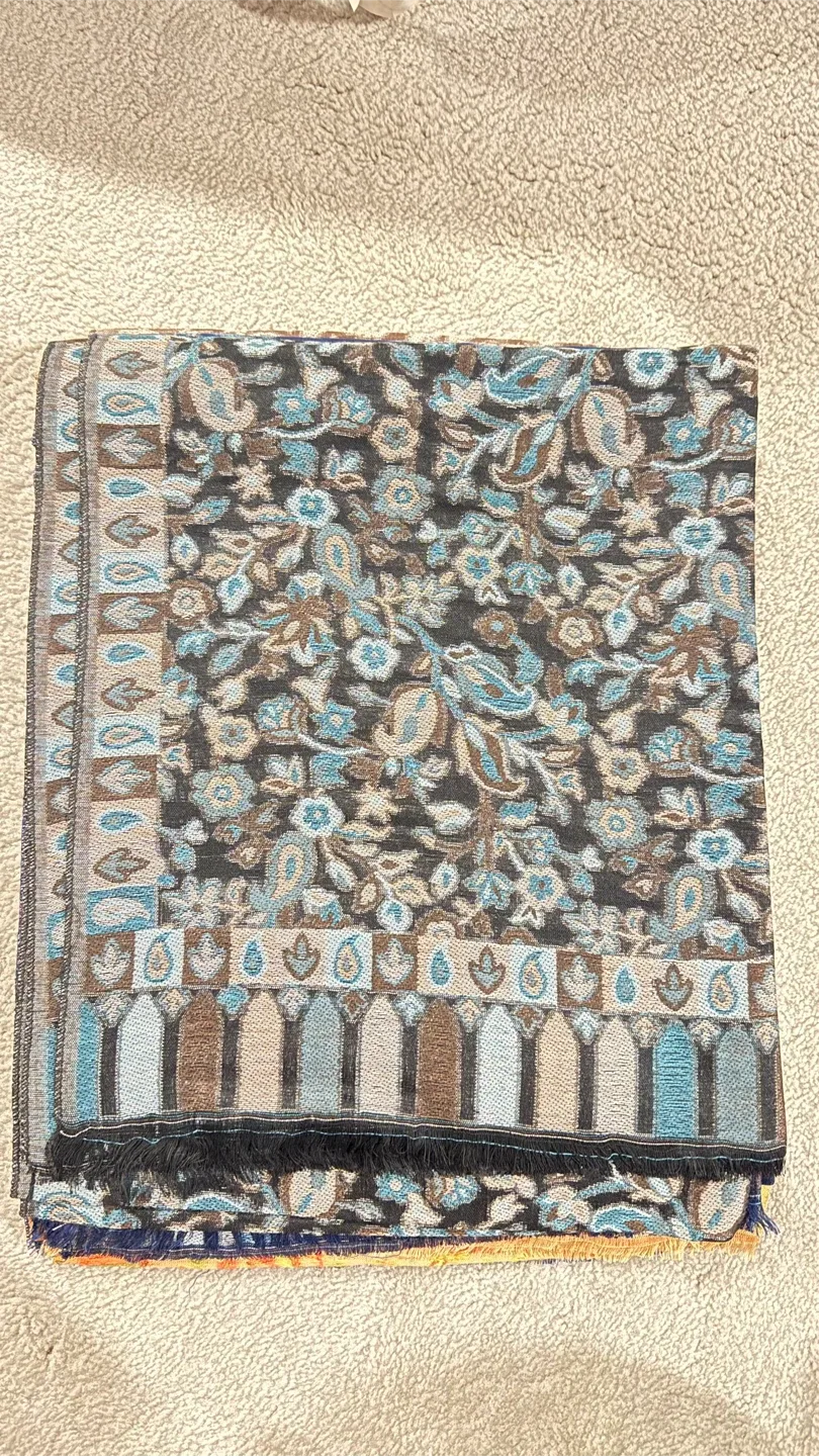 Assorted Woven Warm Scarves image indicator(7)