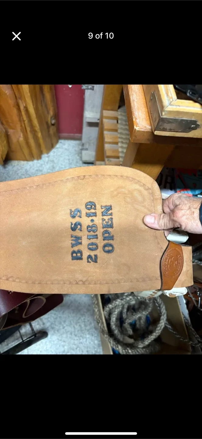 Brand New Western Horse Riding Saddle image indicator(9)