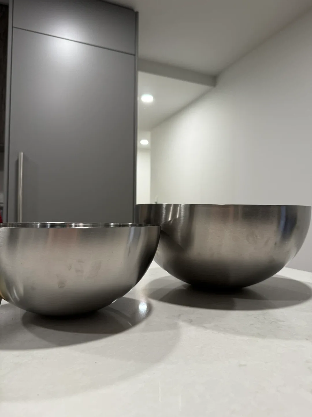 Stainless Steel Mixing Bowls - Set of 2 image indicator(2)