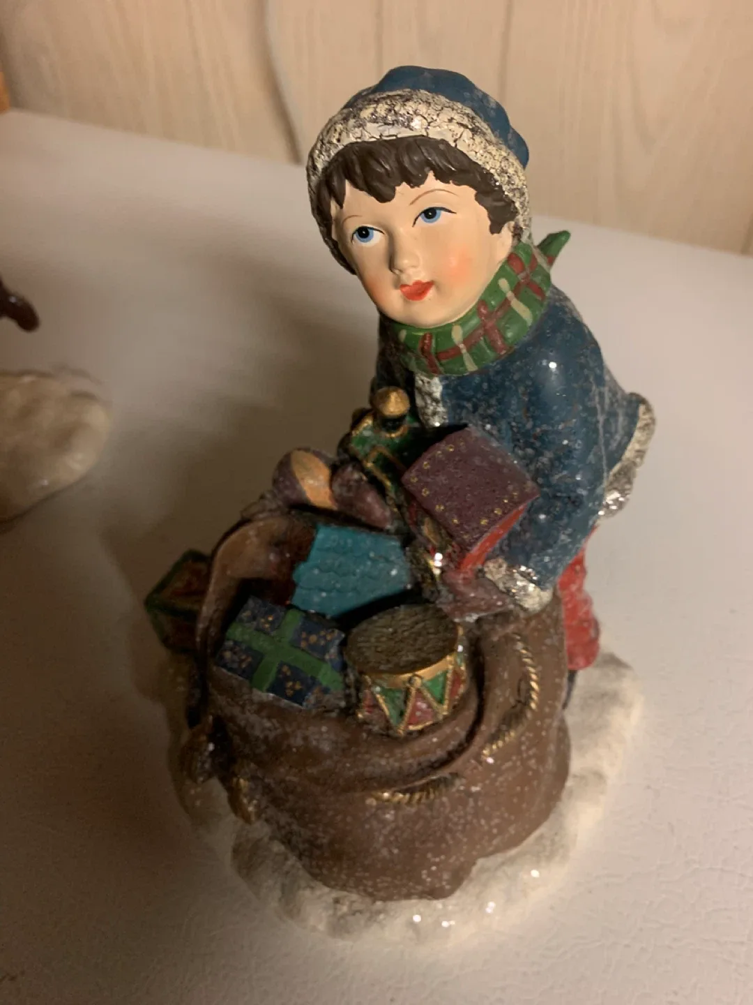 Christmas Boy & Girl Figurines image indicator(2)