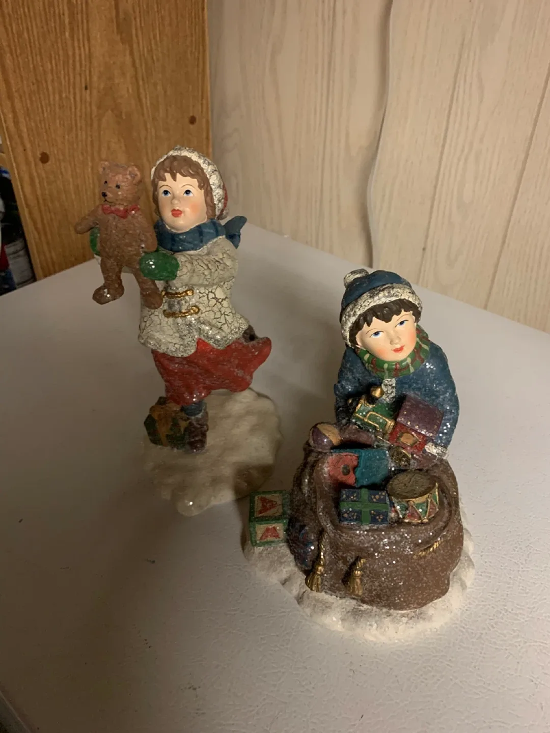 Christmas Boy & Girl Figurines image indicator(6)