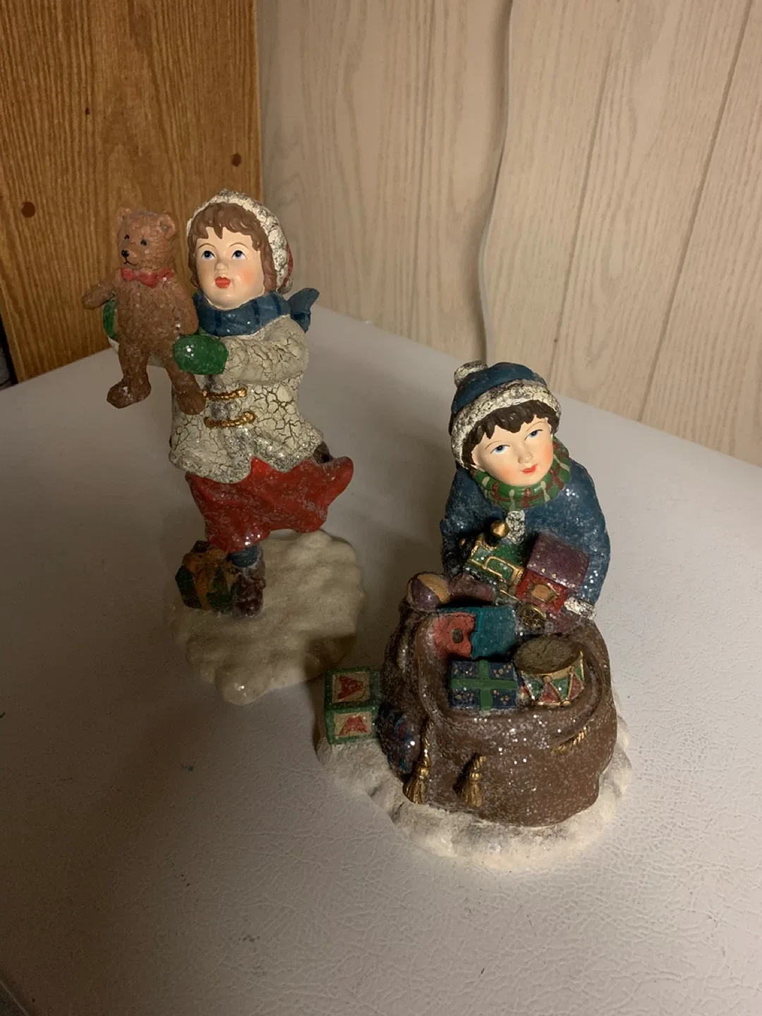 Christmas Boy & Girl Figurines image indicator(5)