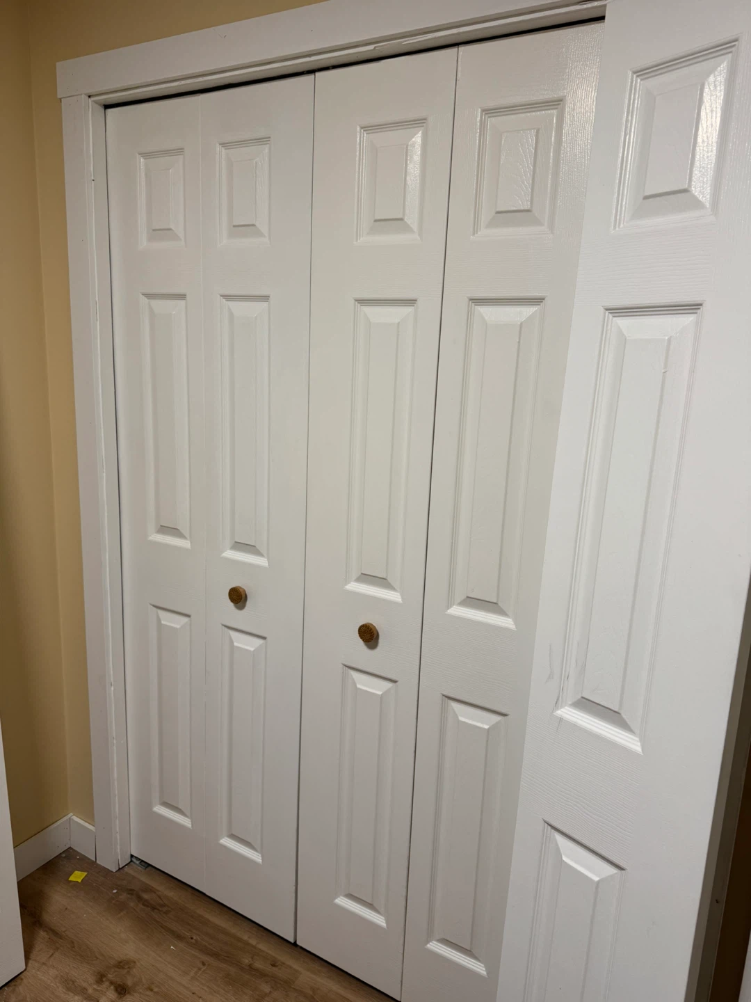 5 White Bifold Closet Doors (79 inches tall) - photo 4