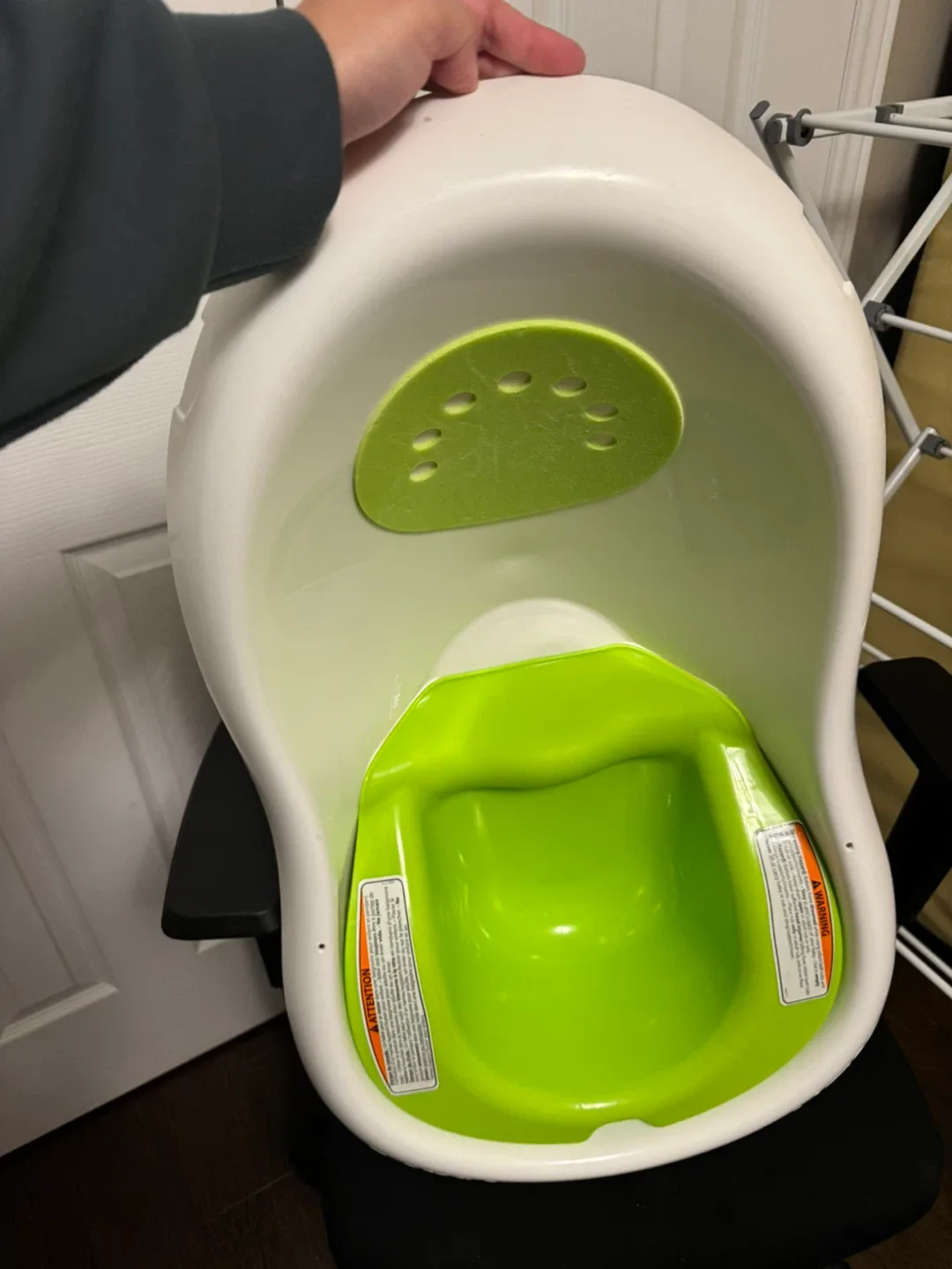 The First Years Newborn to Toddler Tub image indicator(2)