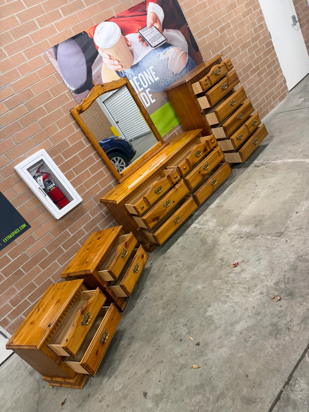 Wooden Dresser Set with Mirror - photo 2