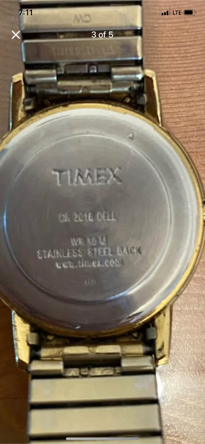 Timex Indiglo WR 30M Gold Watch image indicator(3)