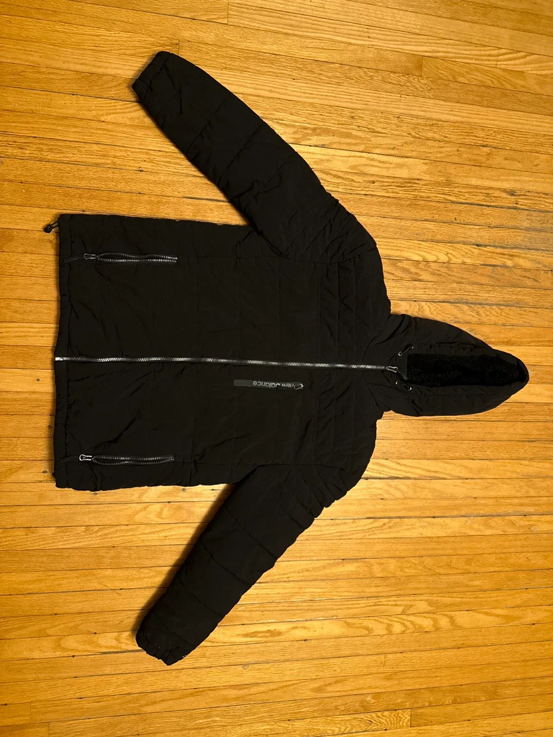 New Balance Black Puffer Jacket - Size M/M thumbnail