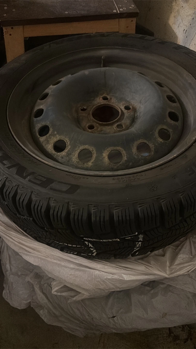 Set of 4 Centara Winter Tires 205/55R16