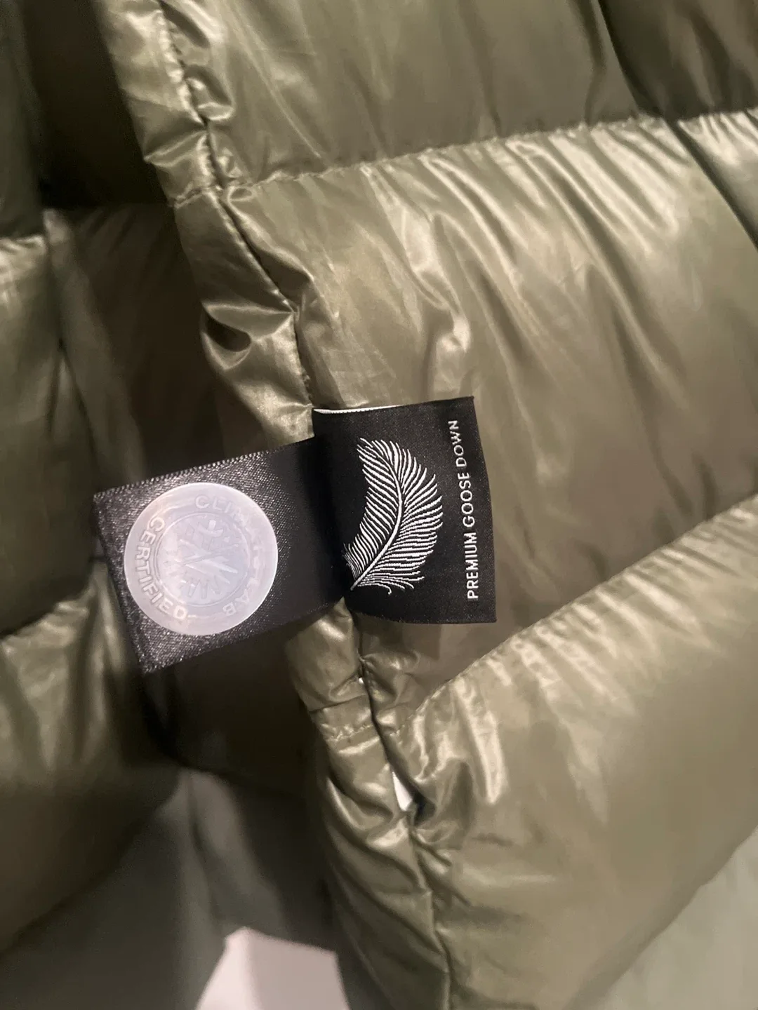 Babaton Shelter Coat - Size S image indicator(6)