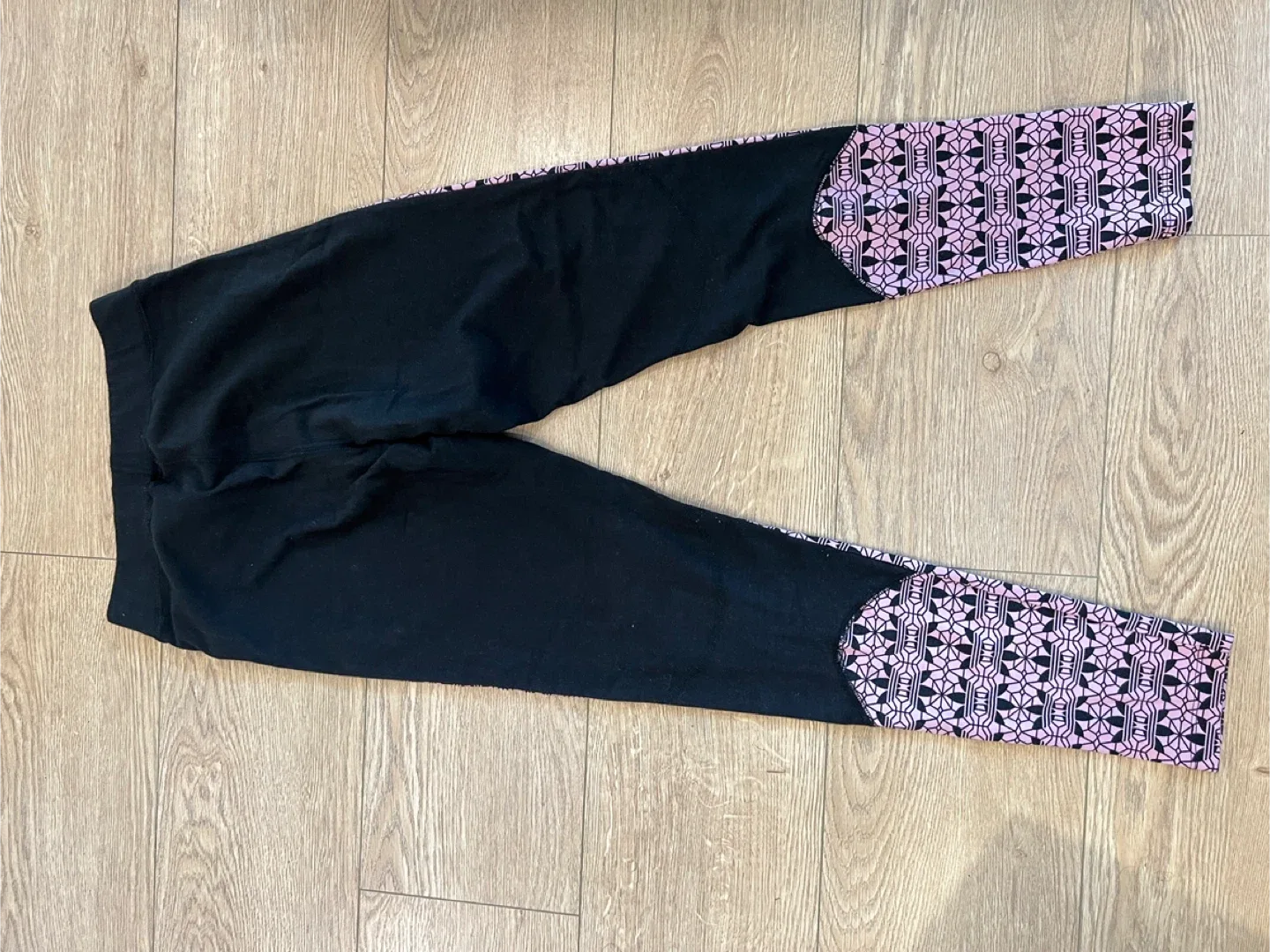 Adidas Tracksuit Set - XS Jacket/ S Pants image indicator(5)