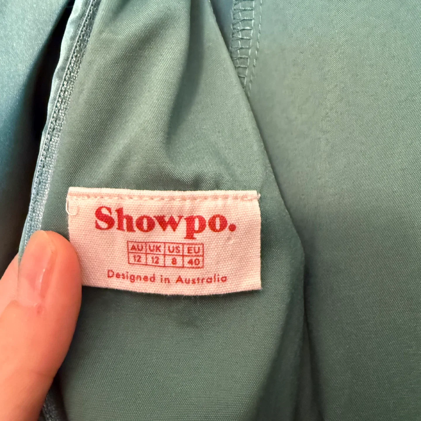 🎄Showpo Green Satin Dress Size 8 (Medium) image indicator(5)