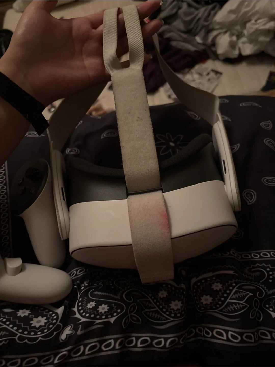 Meta Quest 3S 255GB image indicator(2)