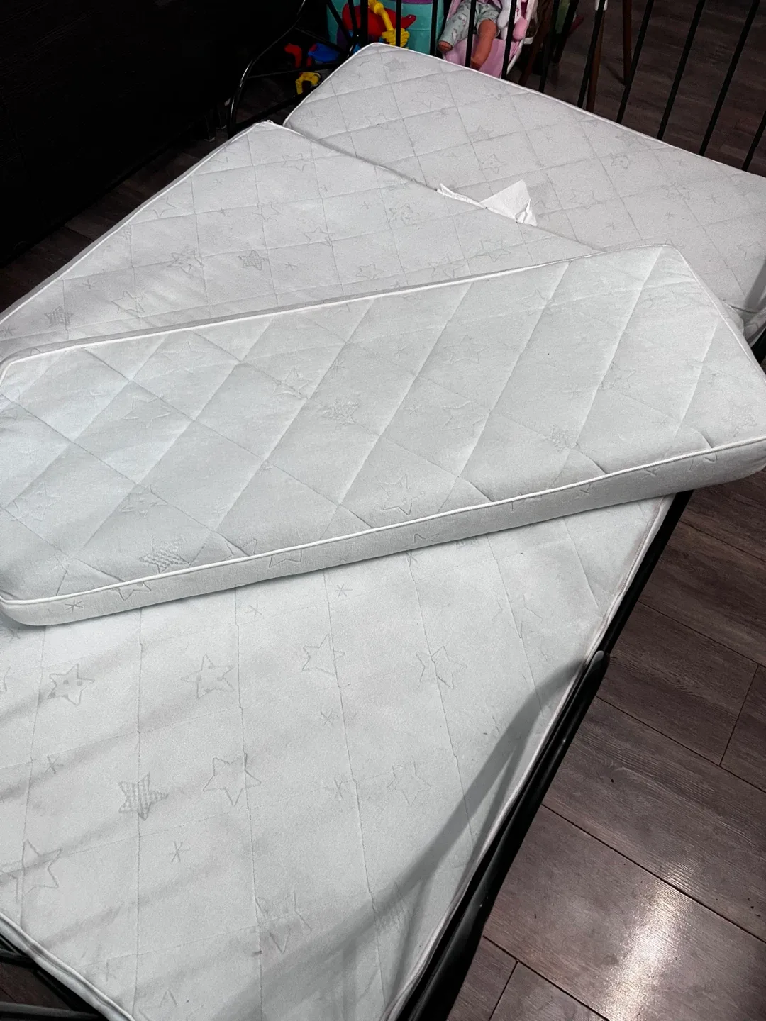 IKEA Minnen Extendable Bed Frame - Black image indicator(7)