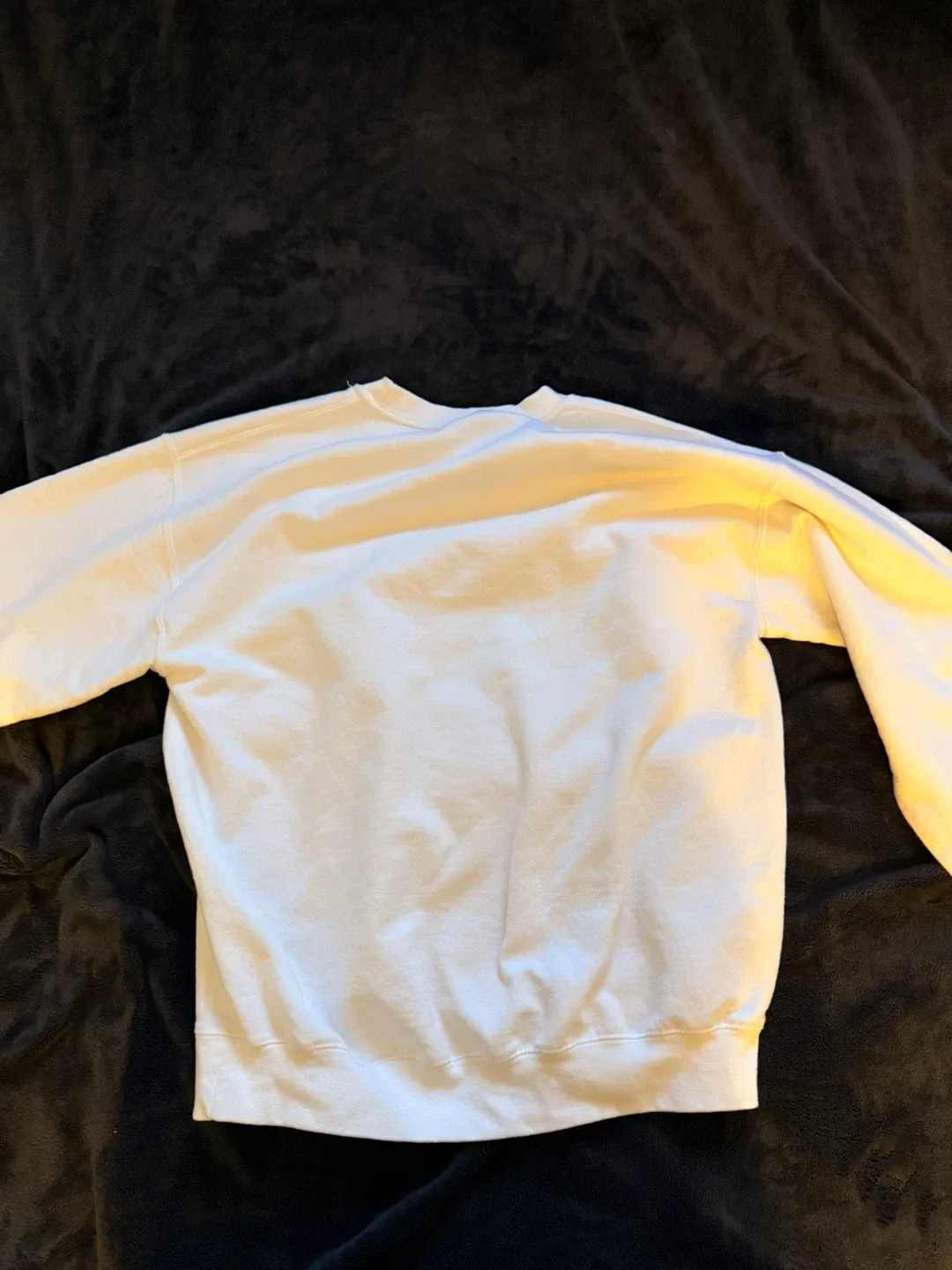 Free-Ish Long Sleeve Pullover Sweatshirt image indicator(6)