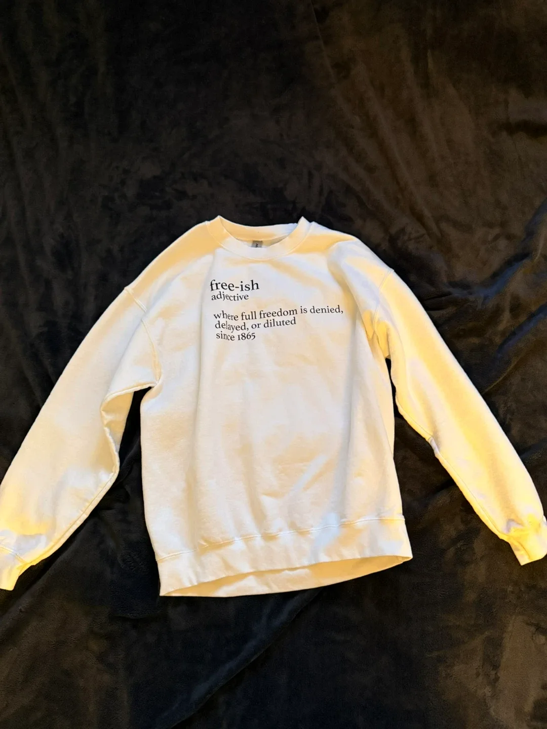 Free-Ish Long Sleeve Pullover Sweatshirt