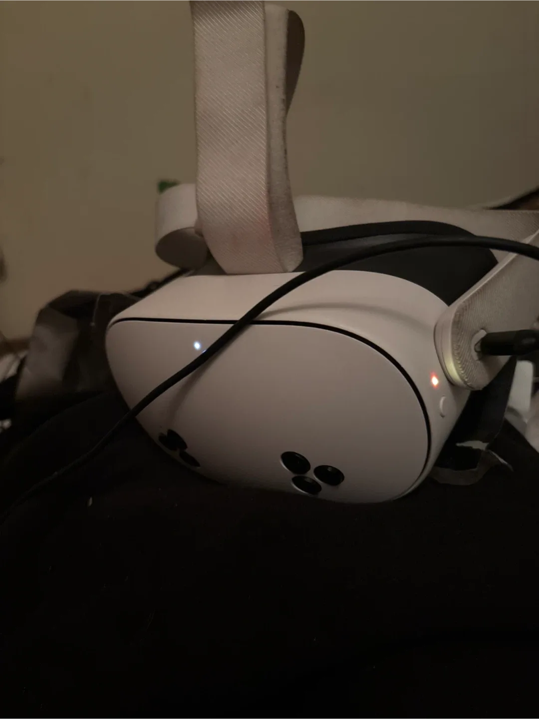 Meta Quest 3S 255GB image indicator(8)