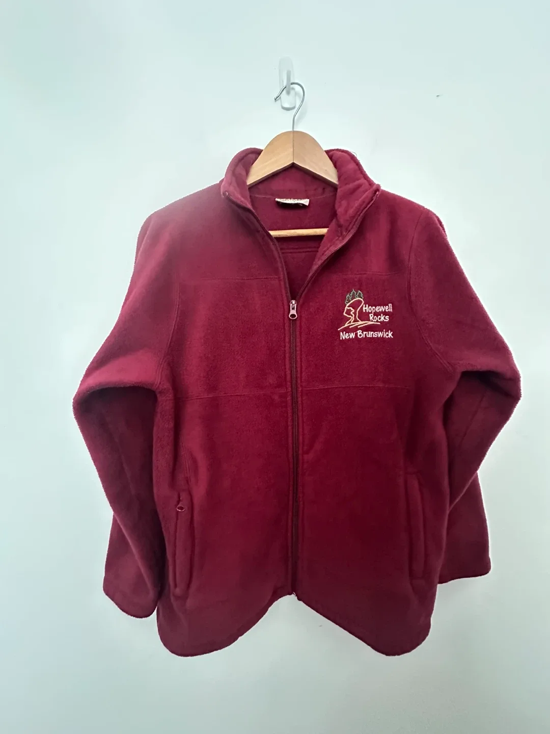 Vintage Fleece Sweater Northern Getaway Fleece Burgundy Cozy image indicator(7)