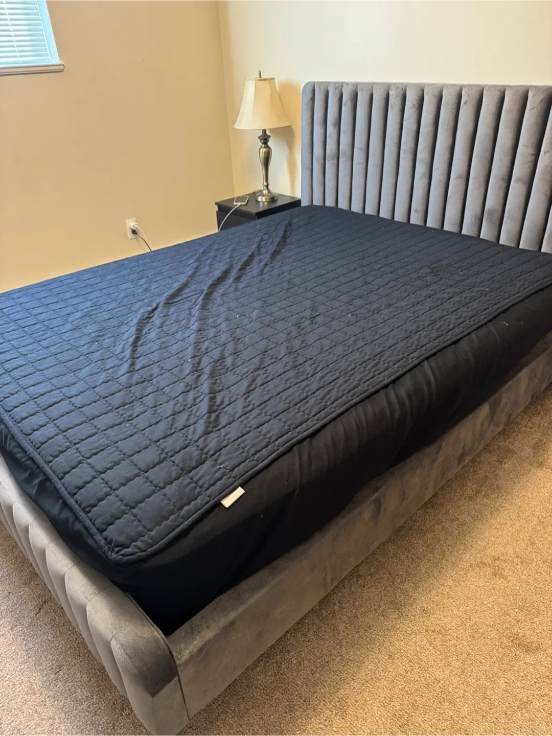 Upholstered Platform Bed Frame - Grey image indicator(2)