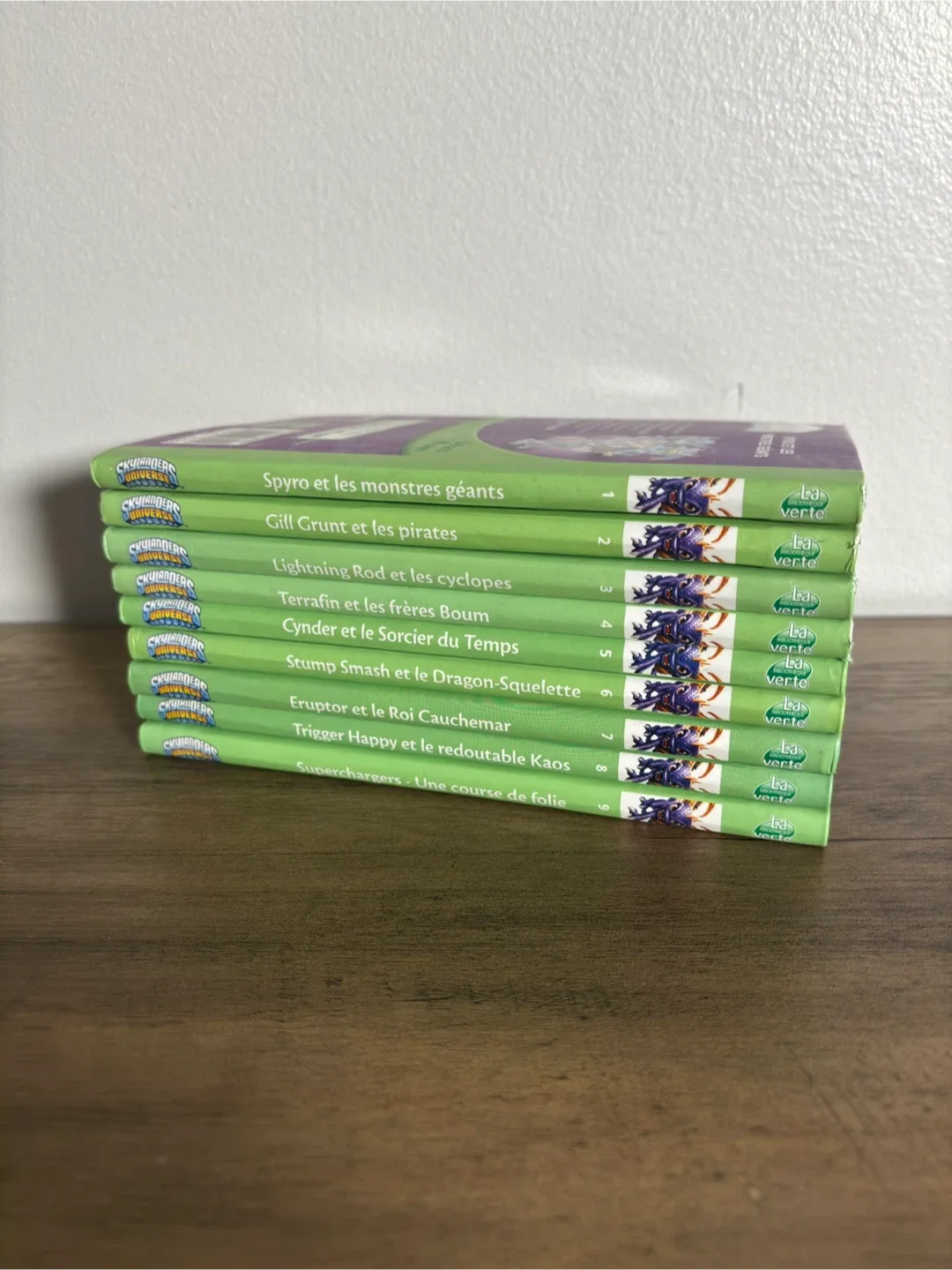 Skylanders Universe Vol. 1-9 Book Set - Limited Time! image indicator(10)