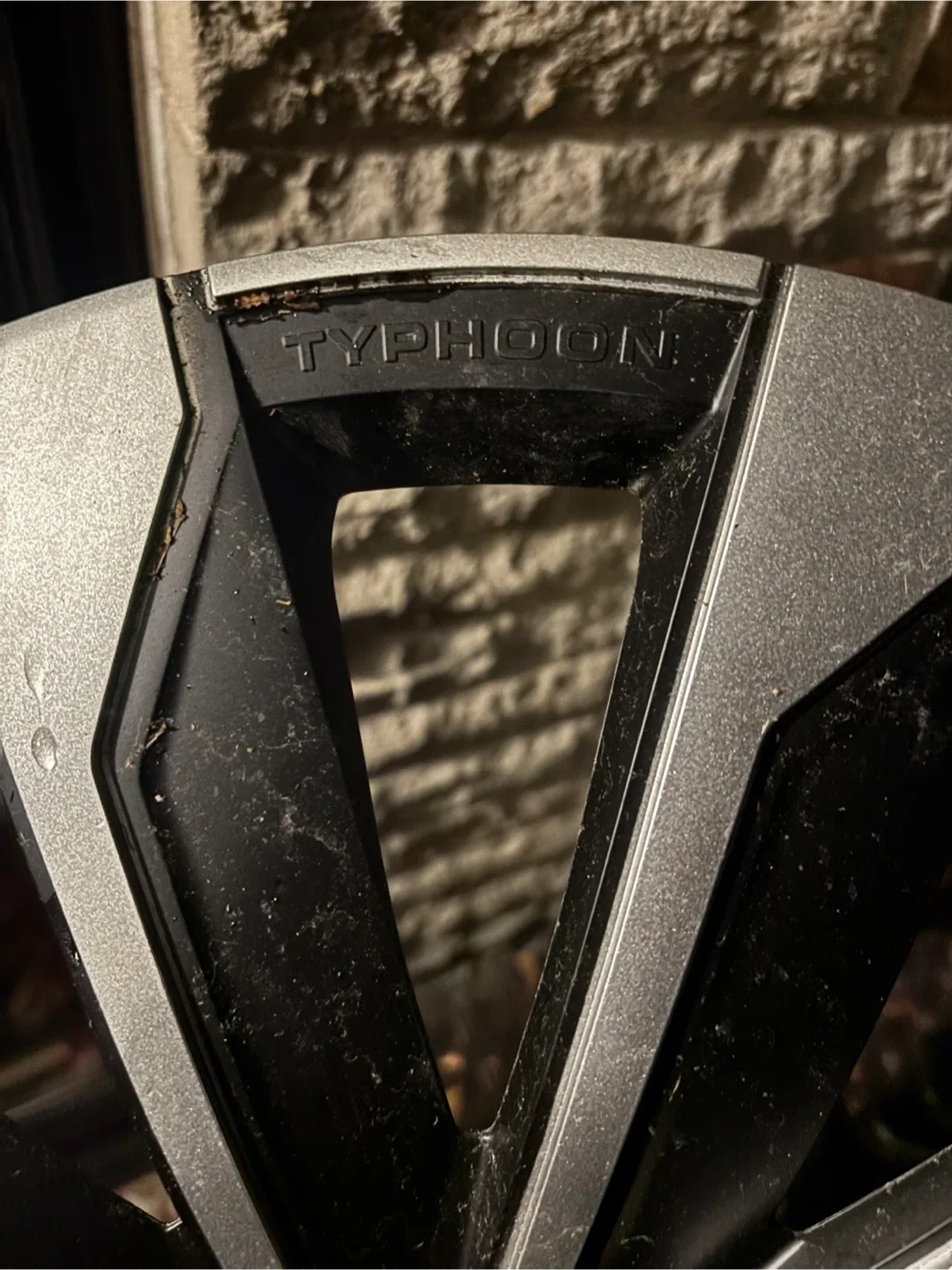 DriveStyle Typhoon 17-in Wheel Covers (4-pk) image indicator(3)