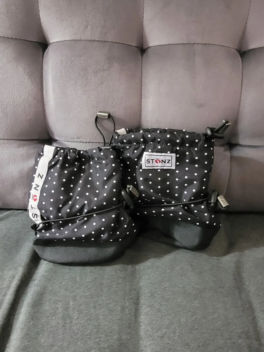 Stonz Black Polka Dot Booties - Medium toddler size image indicator(5)