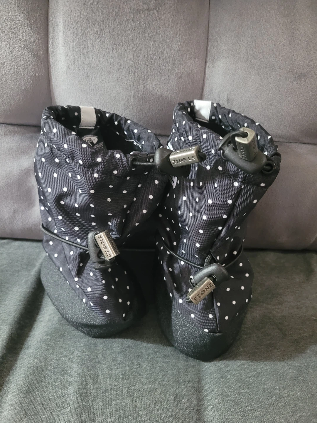 Stonz Black Polka Dot Booties - Medium toddler size