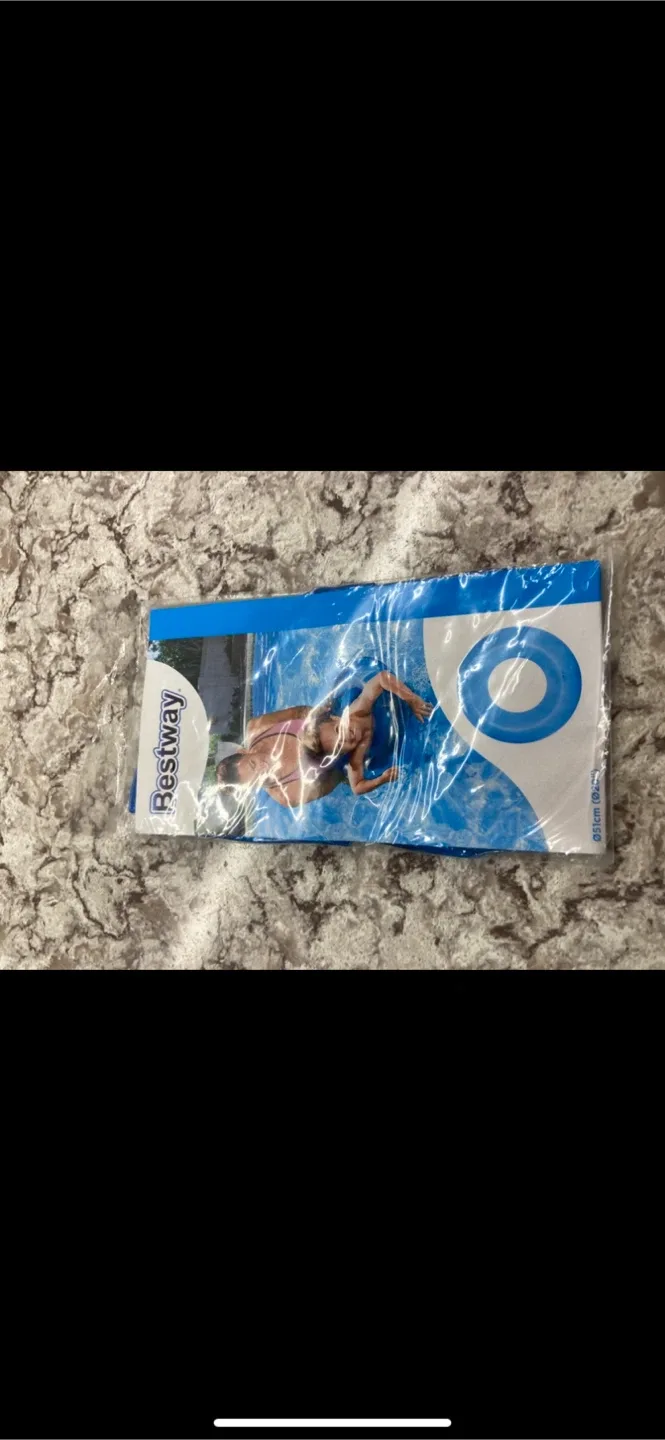 Stocking Stuffers image indicator(2)