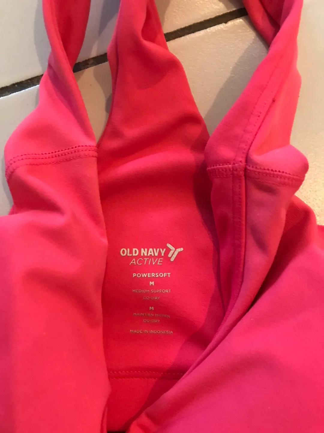 2 sport Bras size S & XS image indicator(5)