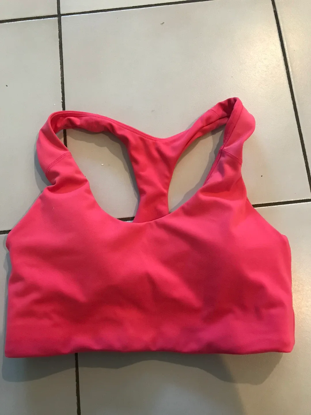 2 sport Bras size S & XS image indicator(3)