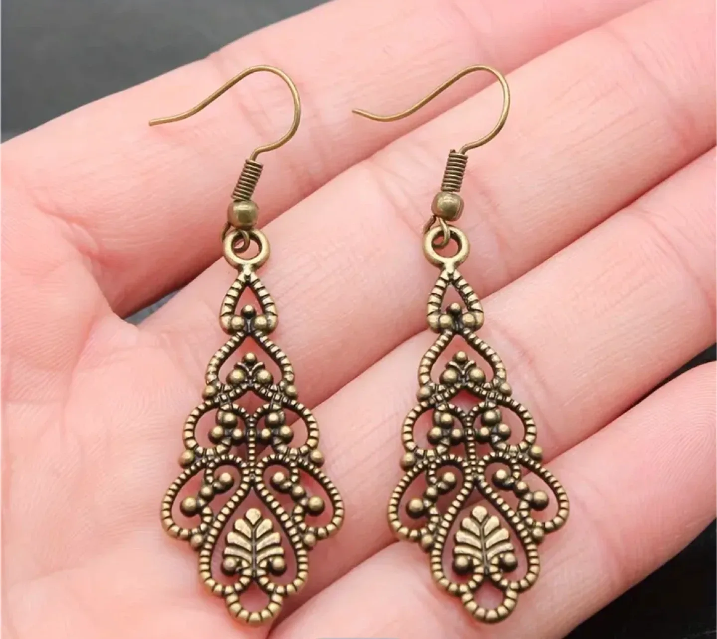 Flower & Dragonfly Drop/Stud Earrings image indicator(7)