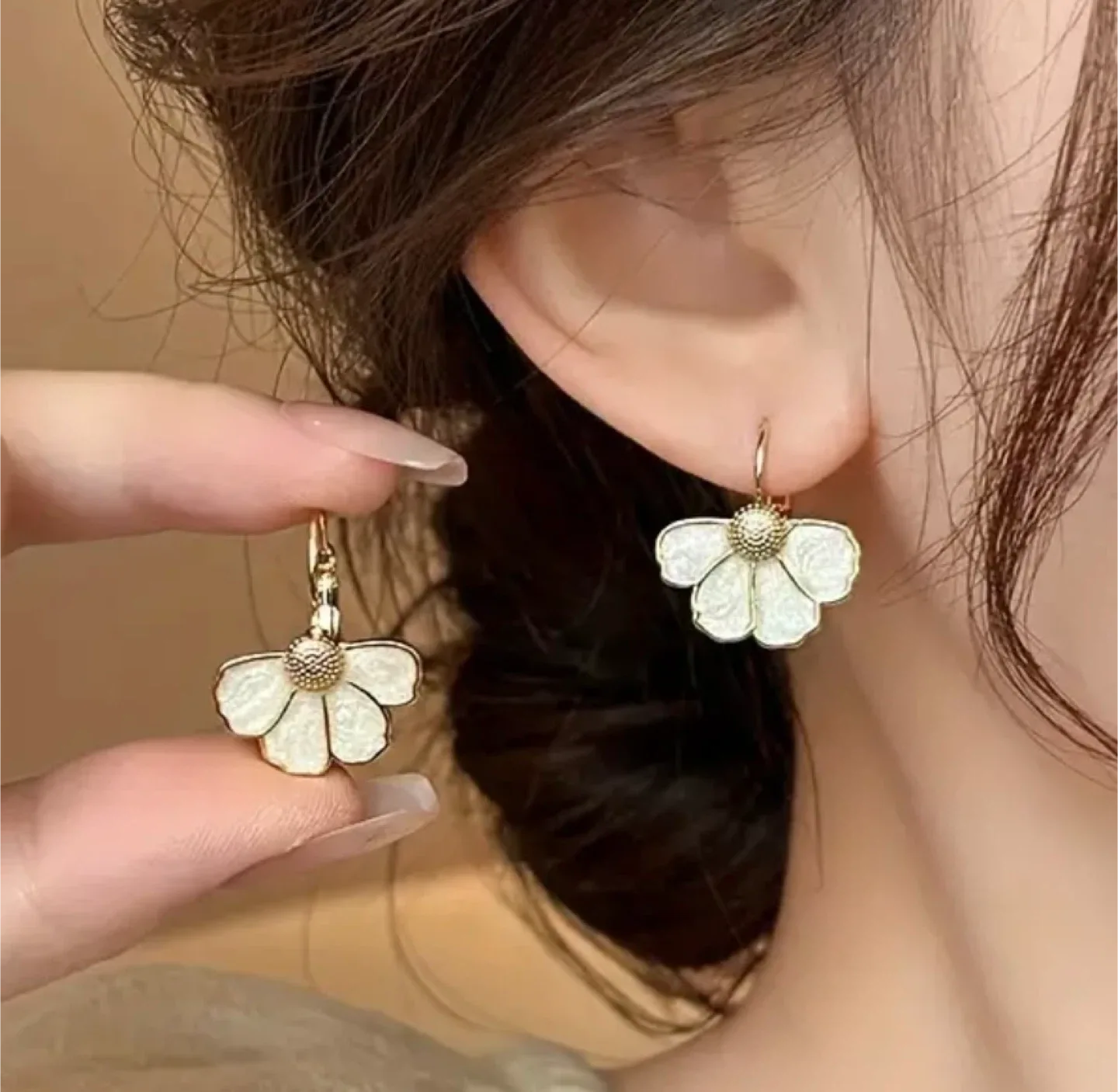 Flower & Dragonfly Drop/Stud Earrings image indicator(10)