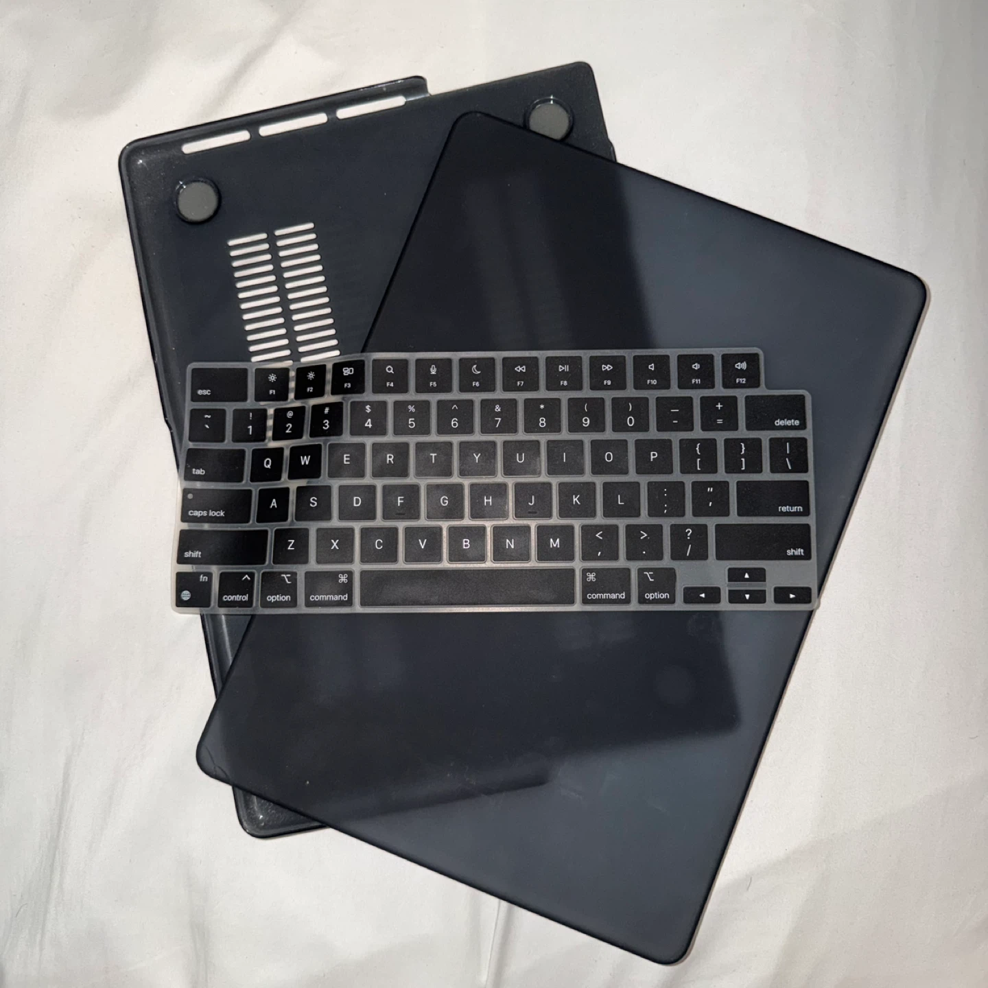 MacBook Pro 14” 2021 Black Laptop Case and Keyboard Cover