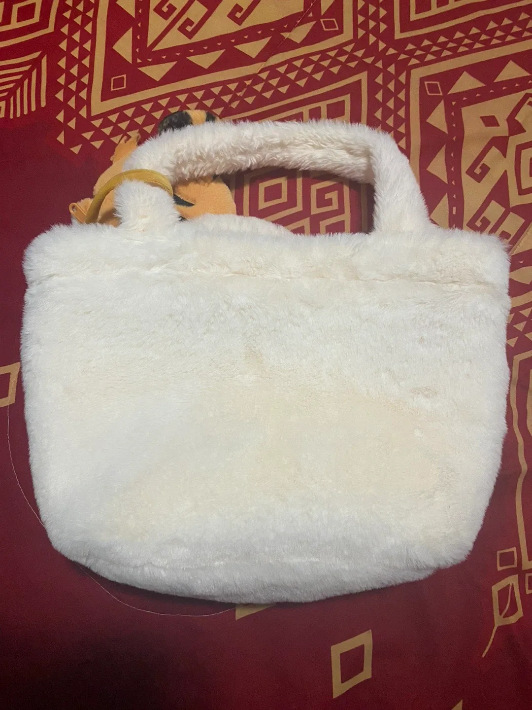 Fluffy White Tote Bag image indicator(2)