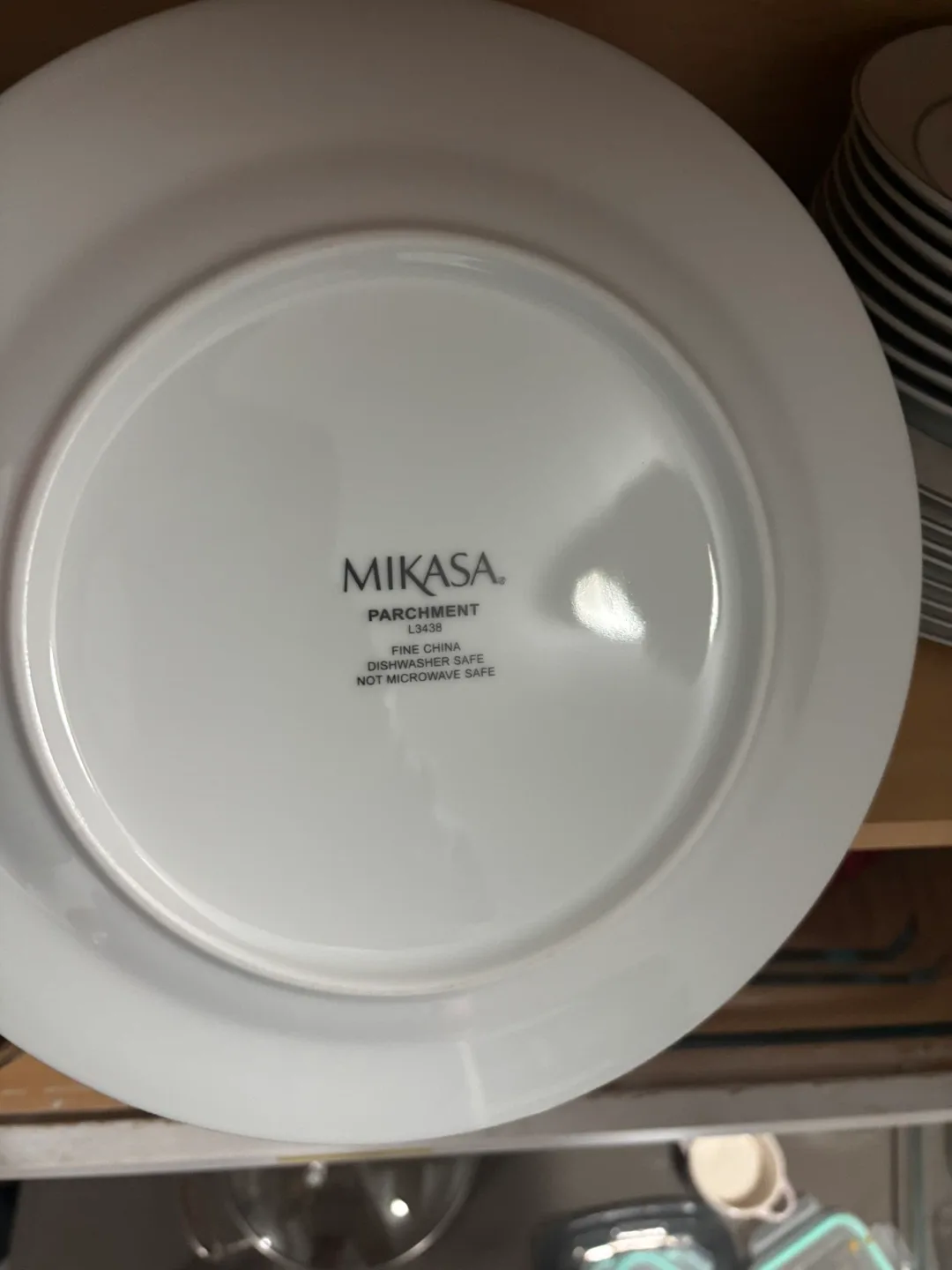Mikasa Parchment 40-Piece Dinnerware Set image indicator(7)