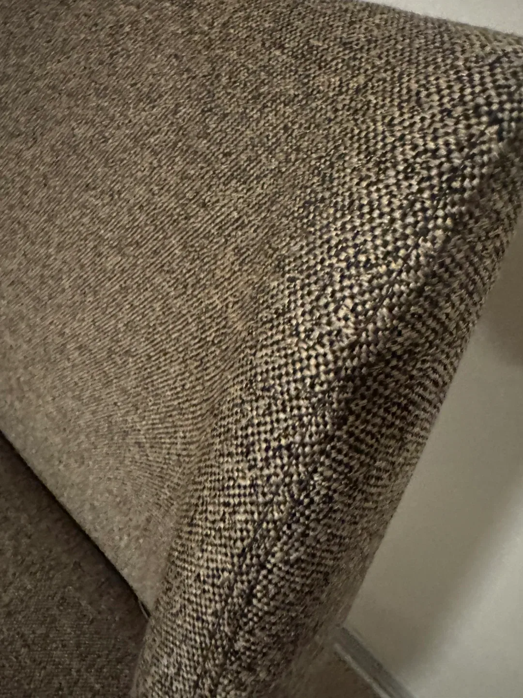 Dining Table with 6 Chairs image indicator(7)