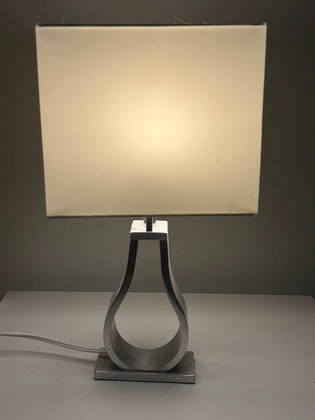Matching Table Lamps image indicator(2)