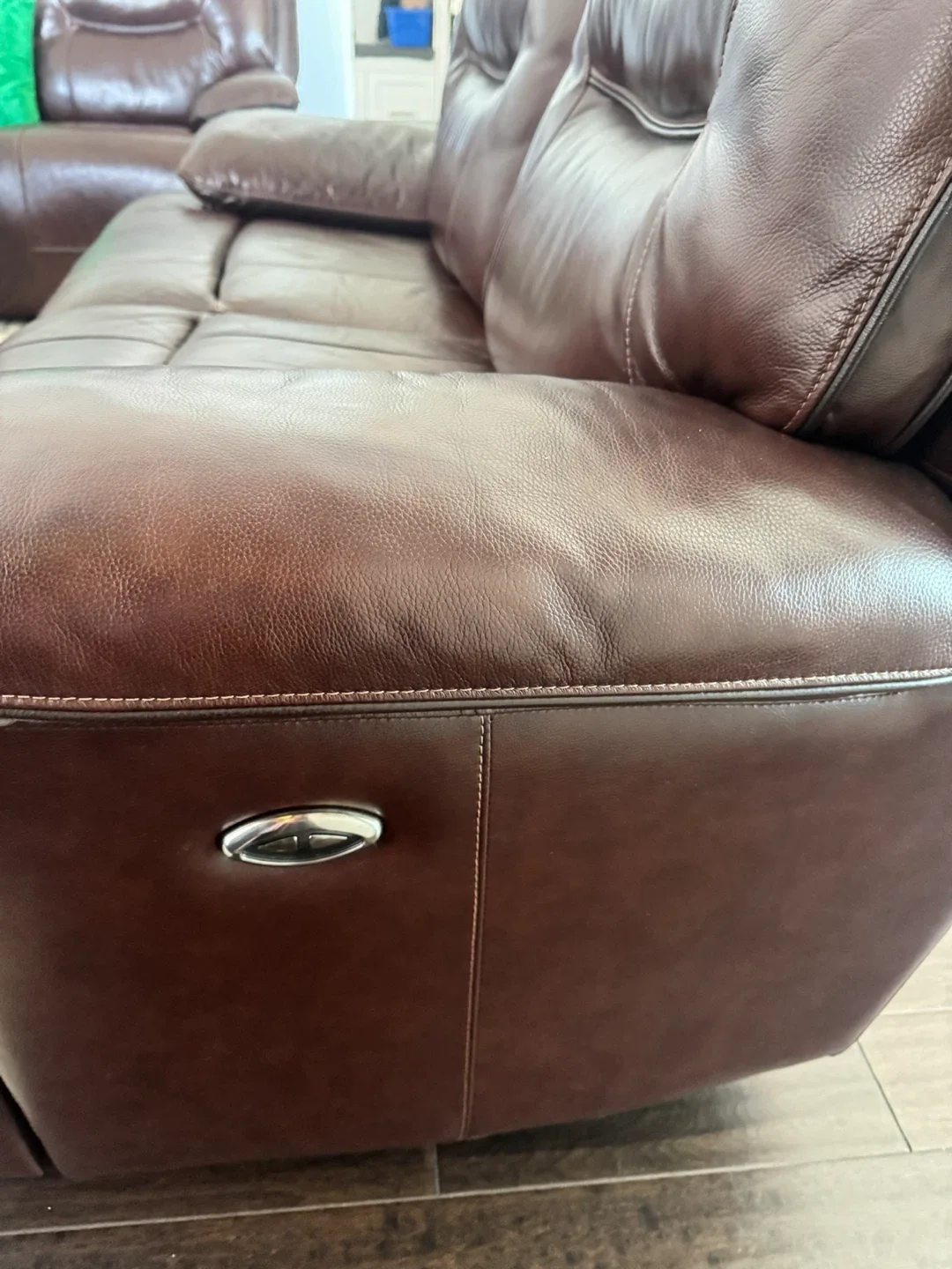Brown Leather Reclining Couches image indicator(4)