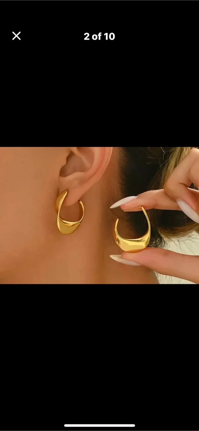 Gold Hoop Earrings - Assorted Styles image indicator(5)