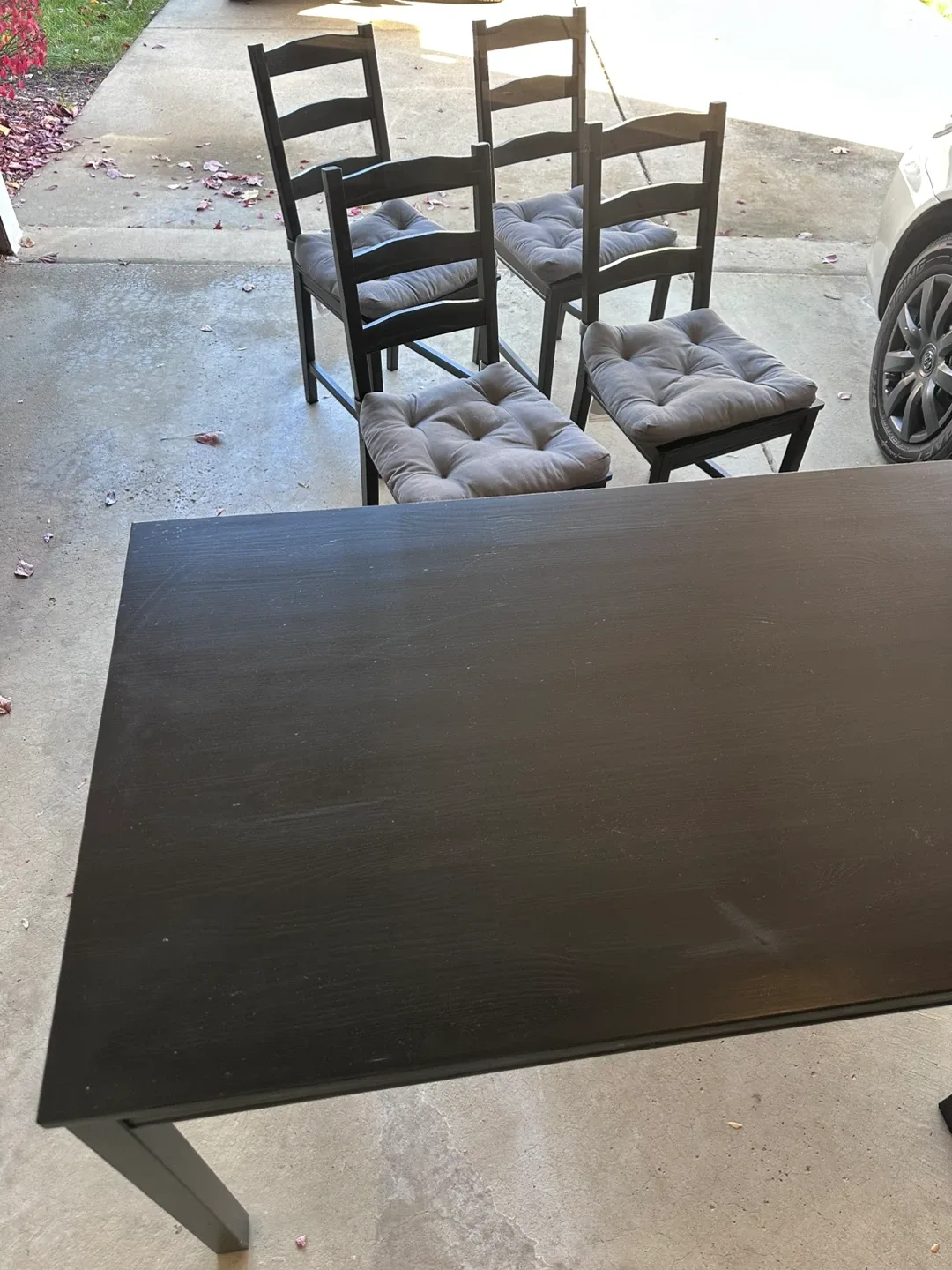 Black Dining Table with 4 Chairs image indicator(2)